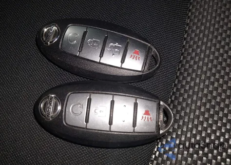 2017 Nissan Pathfinder Sv from USA, damaged, VIN 5N1DR2MM3HC676903